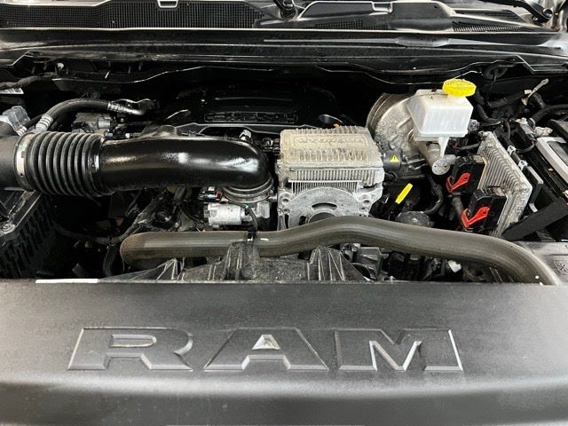 2022 RAM 1500 Laramie Crew Cab 4x4 5'7' Box