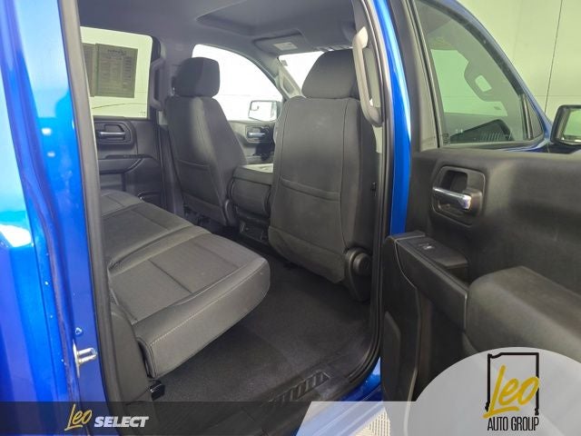 2023 Chevrolet Silverado 1500 4WD Crew Cab Standard Bed Custom