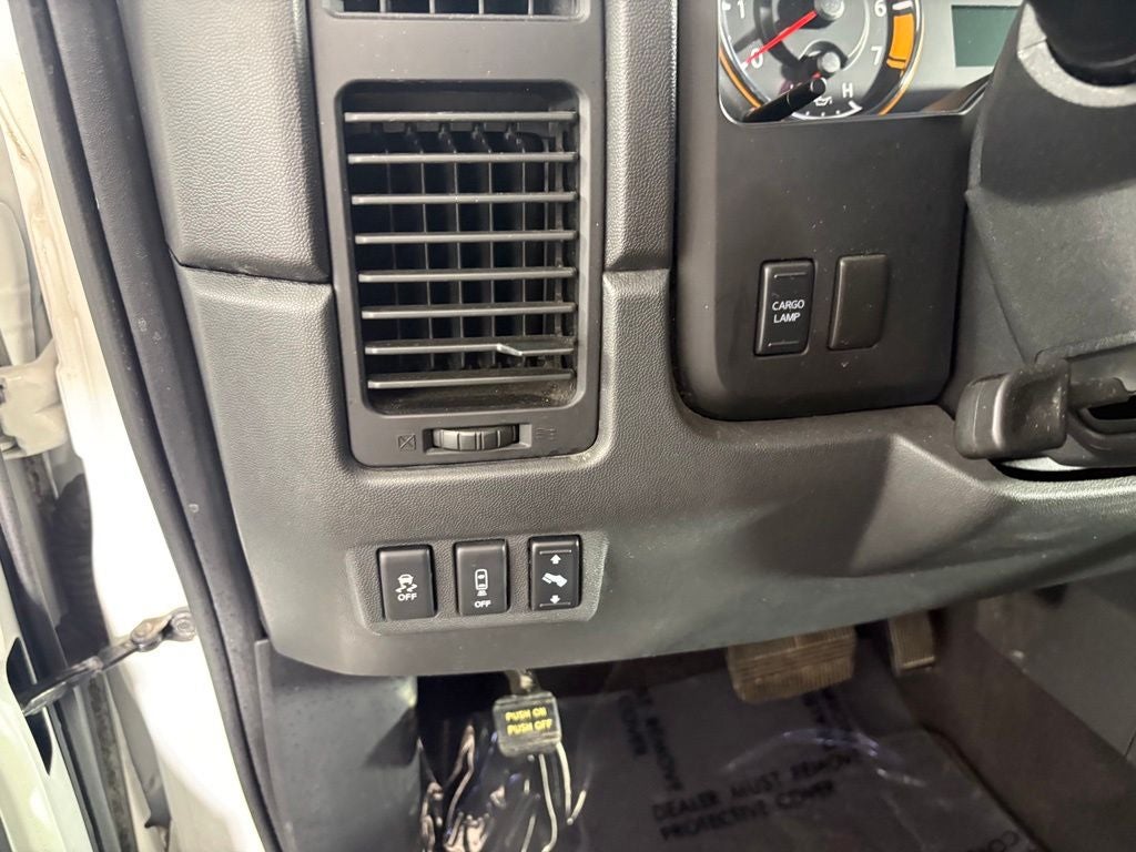 2014 Nissan Titan SL