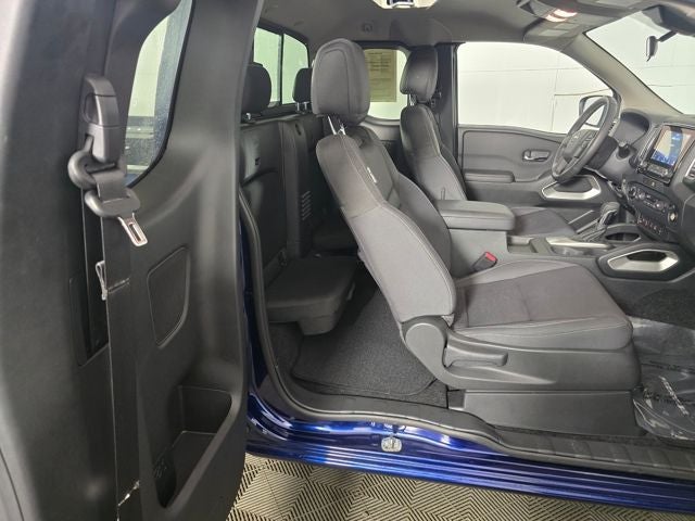 2023 Nissan Frontier King Cab SV 4x4