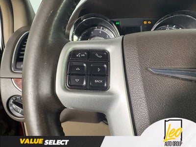 2014 Chrysler Town & Country Touring-L
