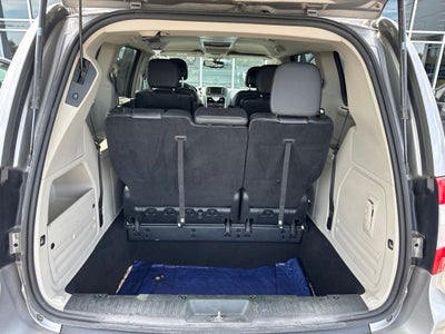 2013 Chrysler Town & Country Touring-L