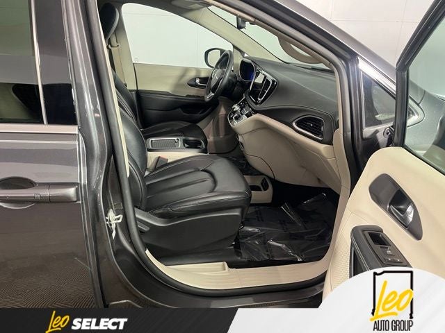 2023 Chrysler Pacifica Touring L AWD