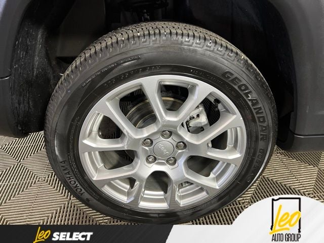 2023 Jeep Compass Latitude Lux FWD