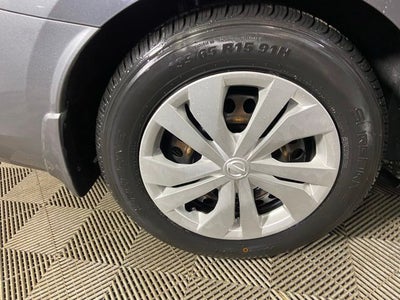 2020 Nissan Versa S Xtronic CVT