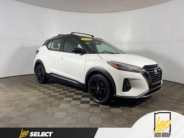 2023 Nissan Kicks SR Xtronic CVT