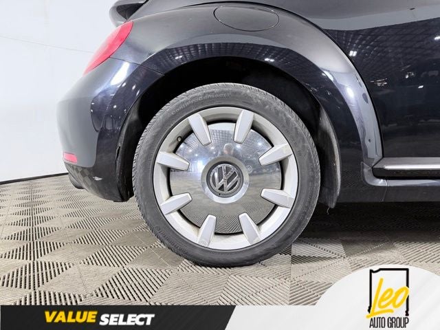 2013 Volkswagen Beetle 2.0T Fender Edition