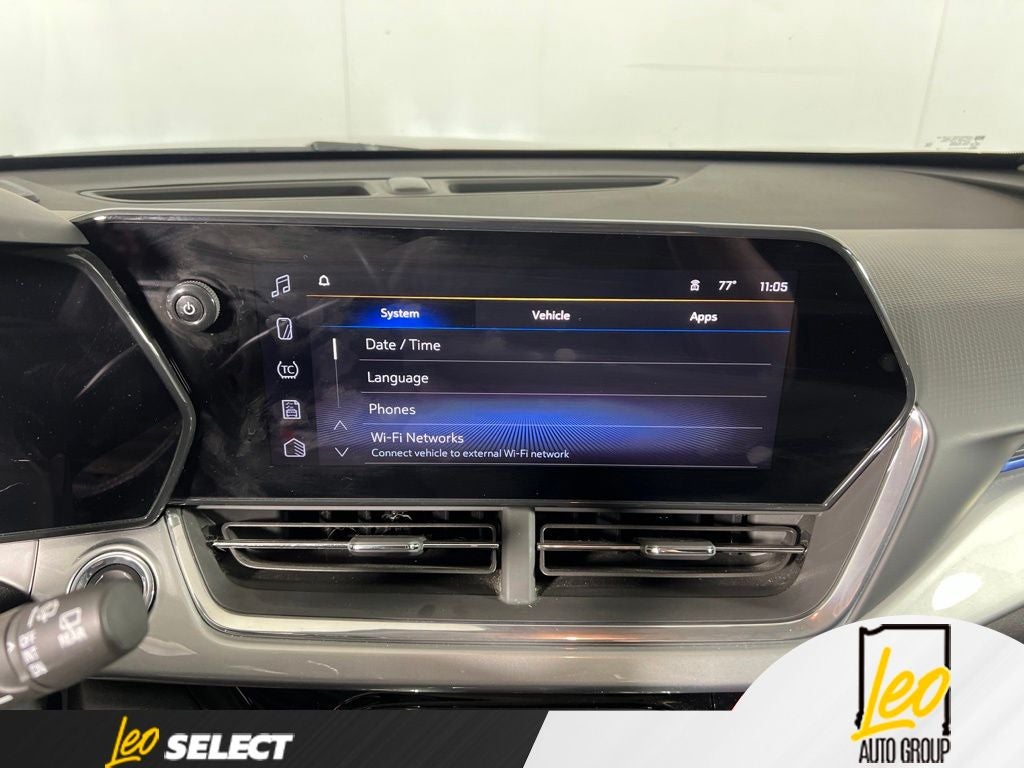 2025 Chevrolet Trax FWD LT