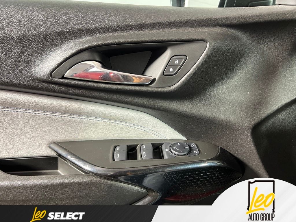 2025 Chevrolet Trax FWD LT