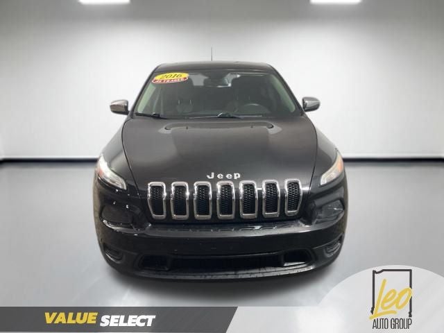 2016 Jeep Cherokee Sport