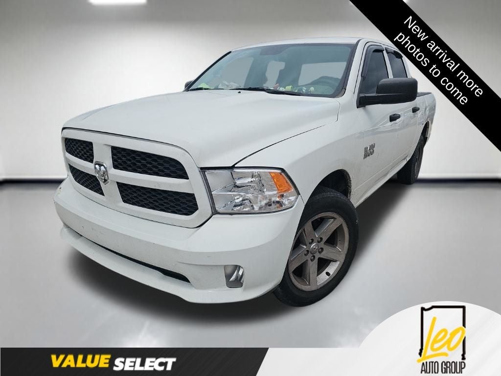 2017 RAM 1500 Tradesman 4x4 Crew Cab 5'7's photo
