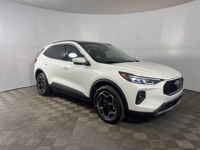 2026 Ford Escape Platinum