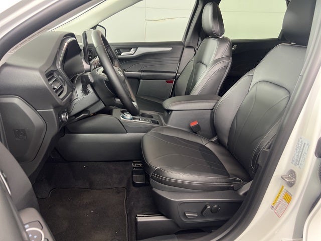 2026 Ford Escape Platinum