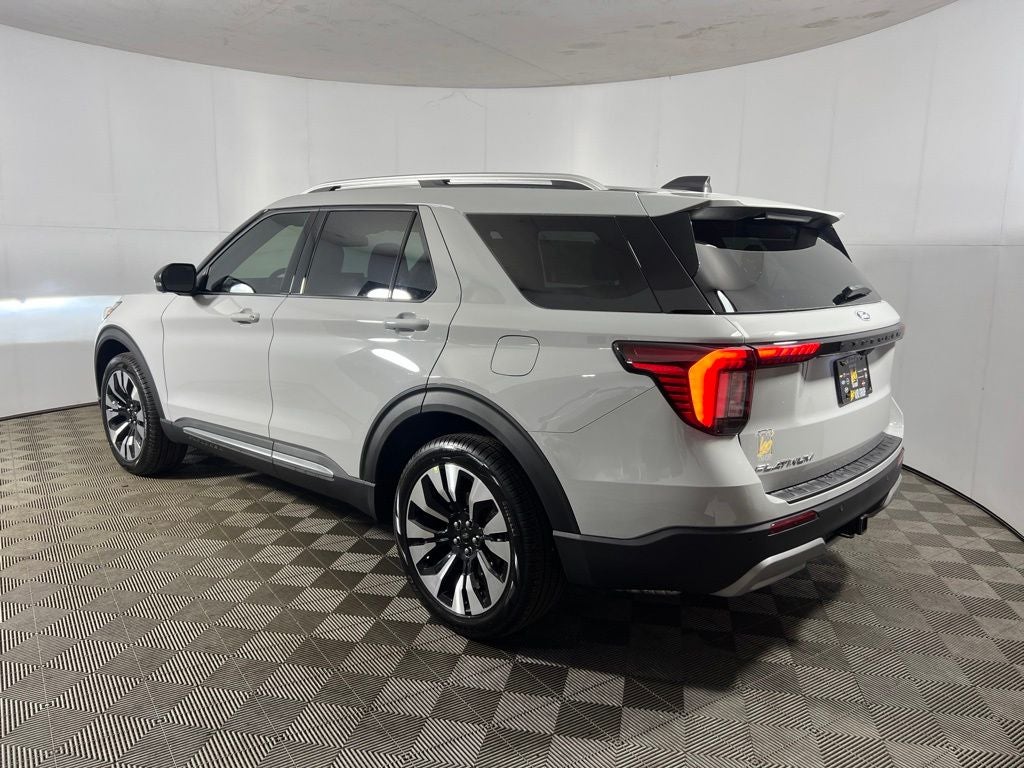 2027 Ford Explorer Platinum