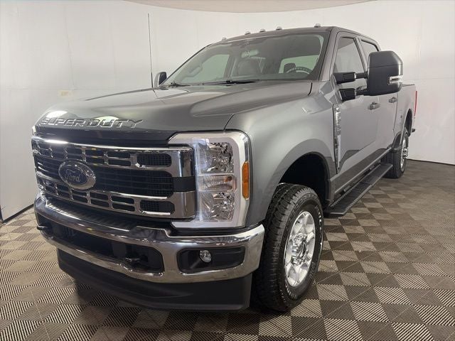 2026 Ford F-250 XLT 4x4 Crew Cab 6-3/4' Box's photo
