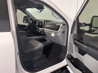 2027 Ford F-250SD XLT