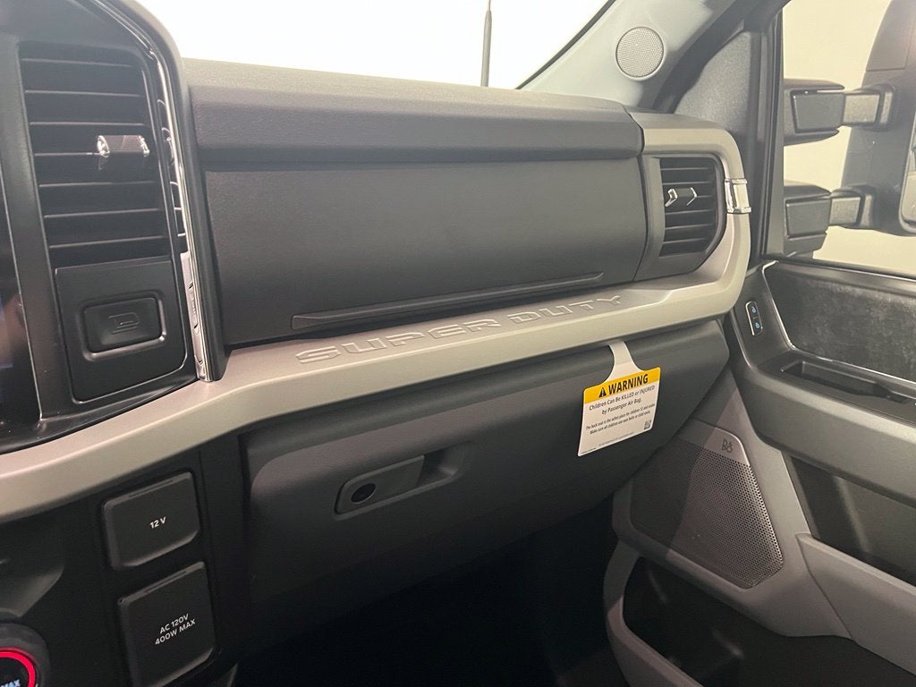 2027 Ford F-250SD XLT
