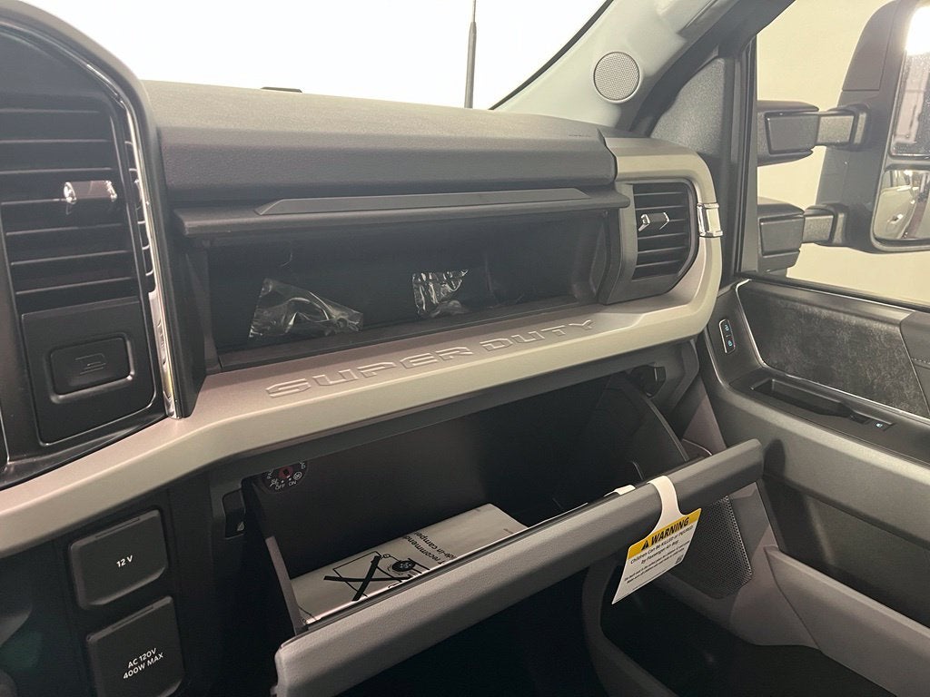 2027 Ford F-250SD XLT