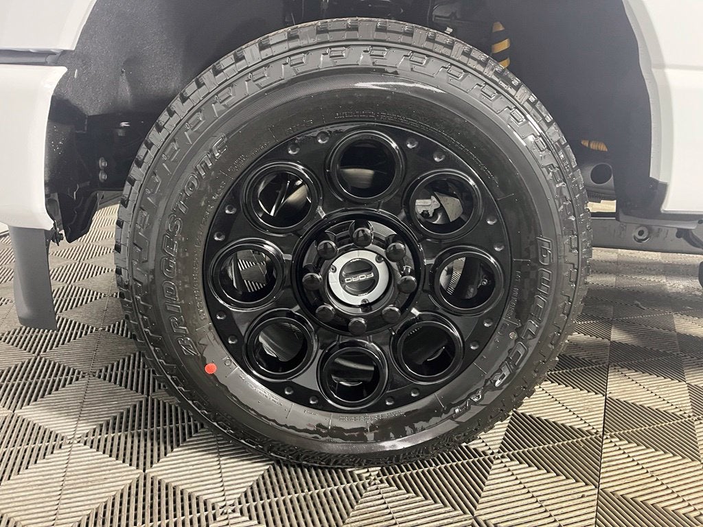 2027 Ford F-250SD XLT