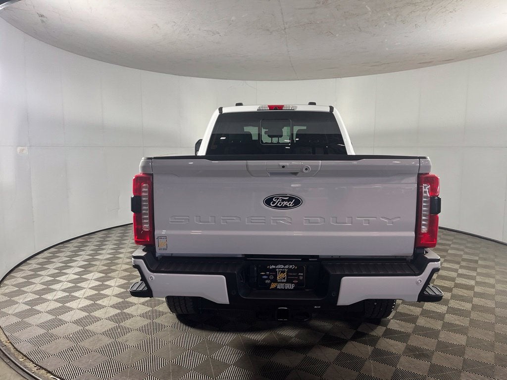 2027 Ford F-250SD XLT