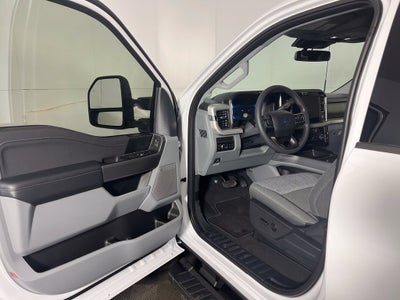 2027 Ford F-250SD XLT