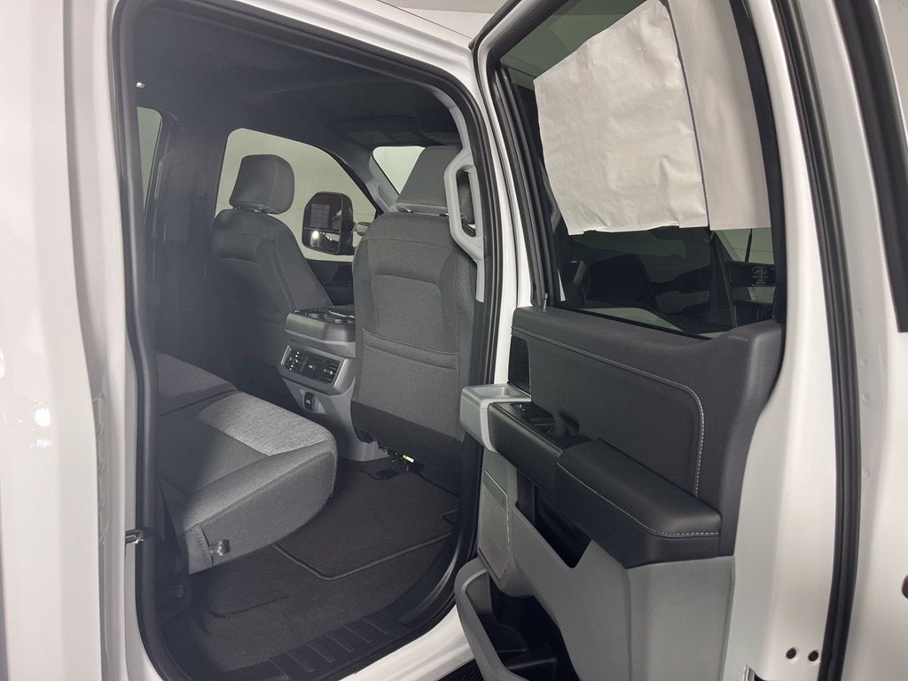 2027 Ford F-250SD XLT