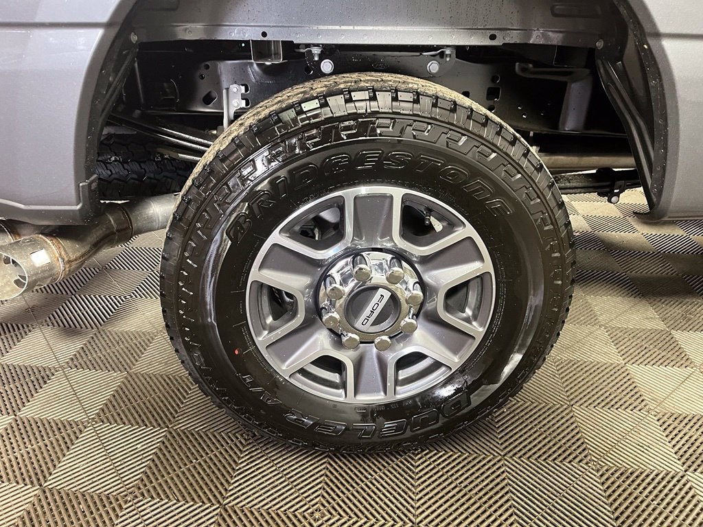 2027 Ford F-250SD Lariat