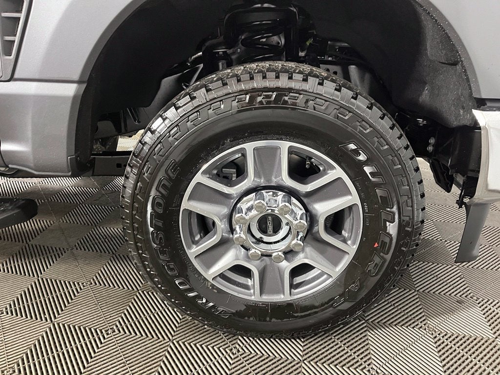 2027 Ford F-250SD Lariat
