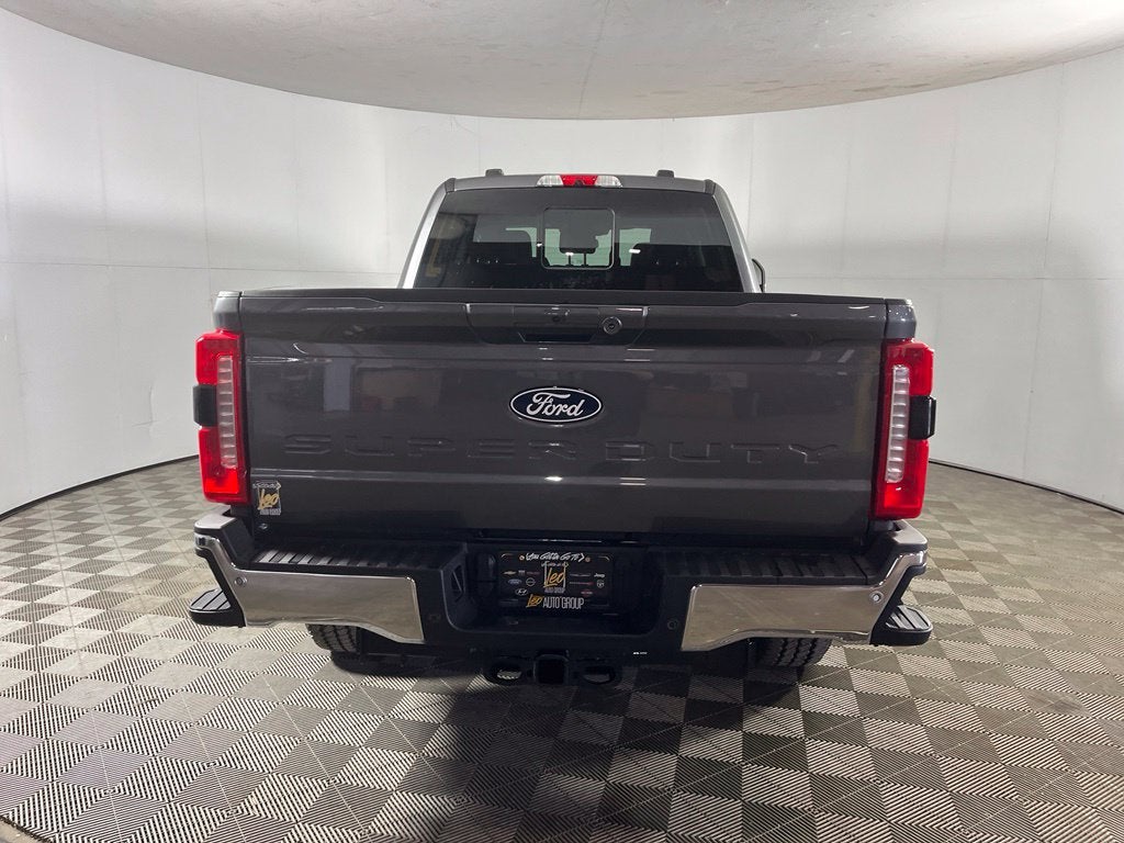 2027 Ford F-250SD Lariat