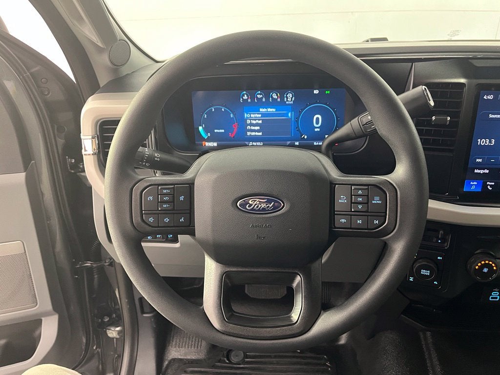 2027 Ford F-250SD XLT