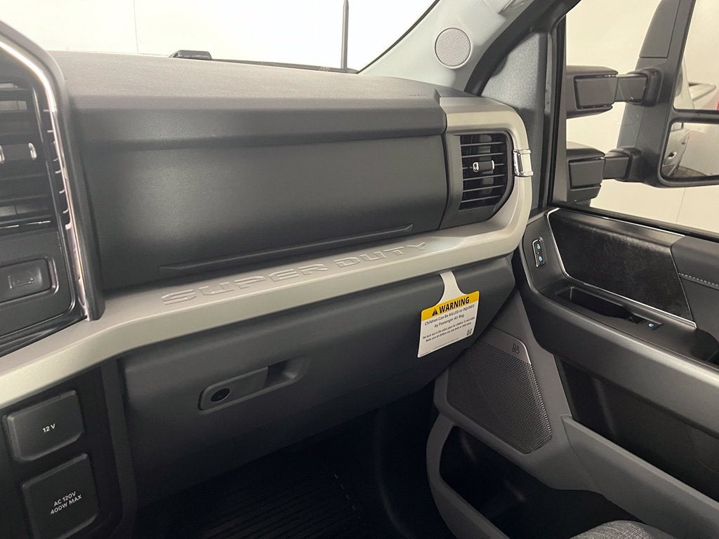2027 Ford F-250SD XLT