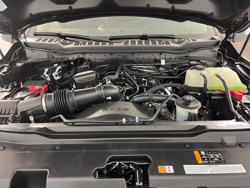 2027 Ford F-250SD XLT