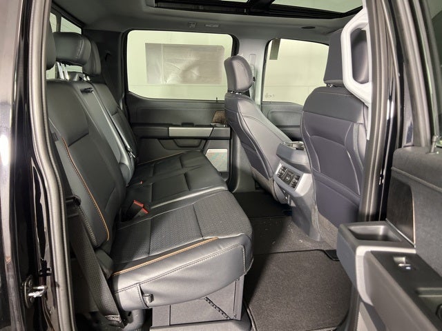 2025 Ford F-350SD Lariat