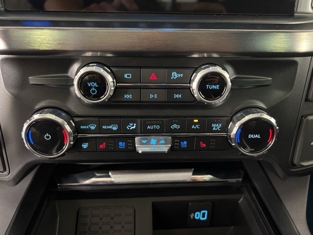 2025 Ford F-350SD Lariat