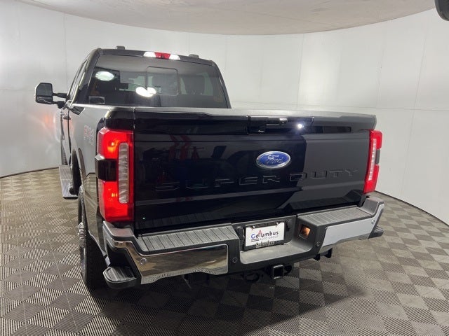 2025 Ford F-350SD Lariat