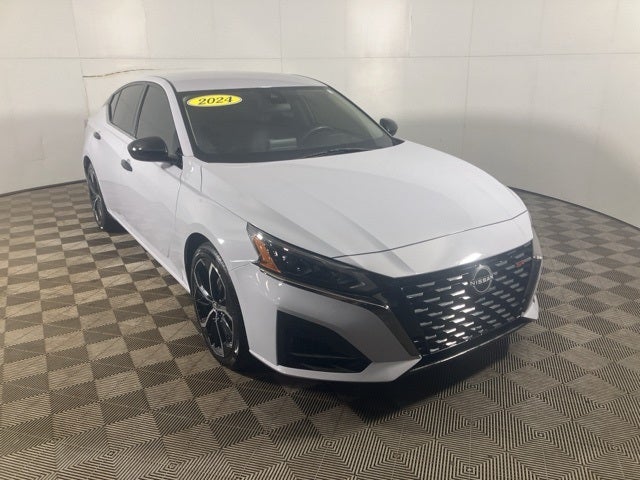 2024 Nissan Altima SR