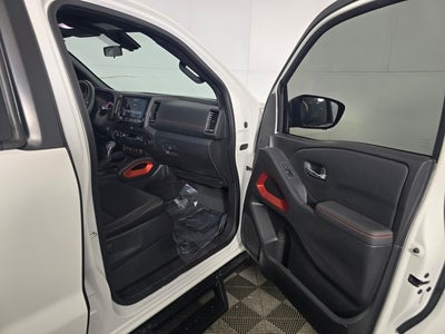 2022 Nissan Frontier Crew Cab PRO-4X®