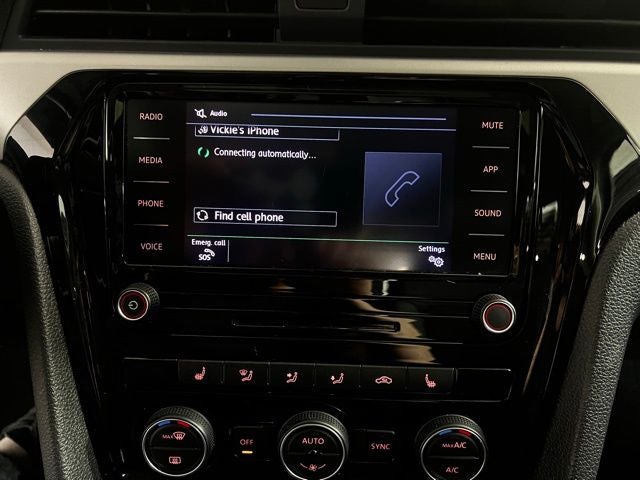 2022 Volkswagen Passat 2.0T SE