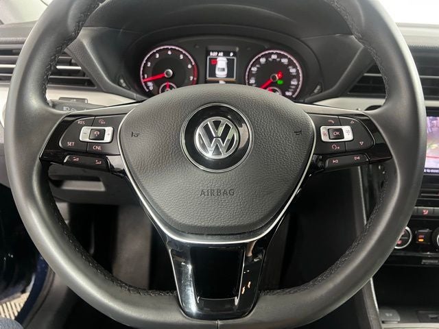 2022 Volkswagen Passat 2.0T SE