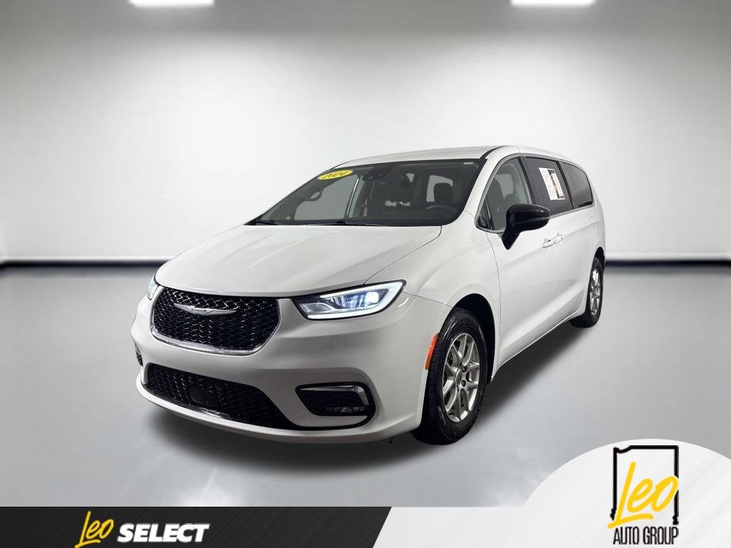 2024 Chrysler Pacifica