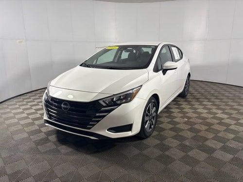 2025 Nissan Versa SV