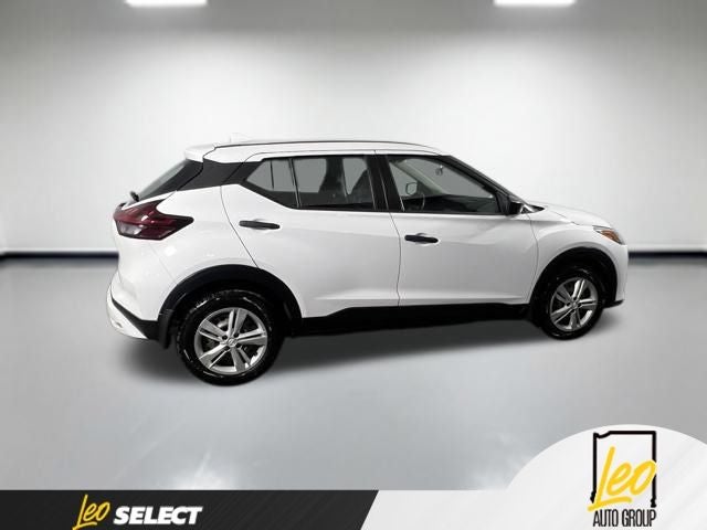 2023 Nissan Kicks S