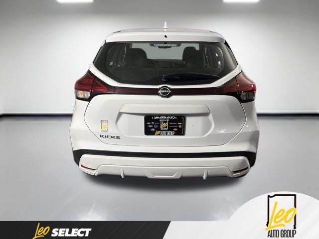2023 Nissan Kicks S