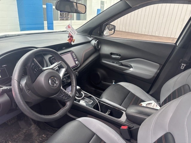 2021 Nissan Kicks SR