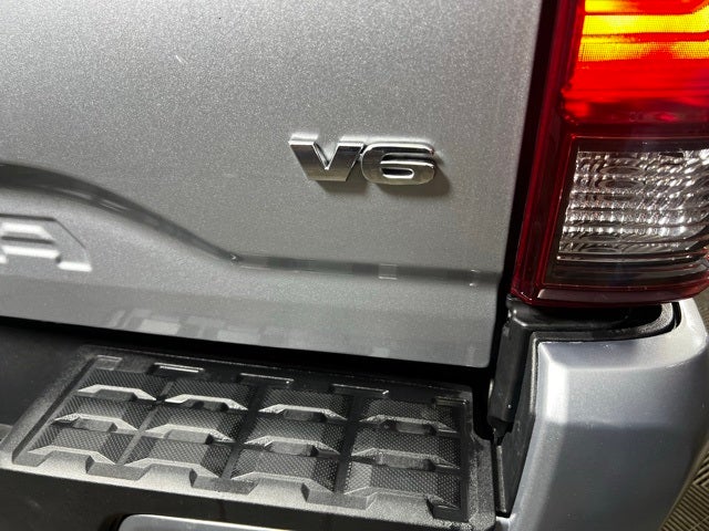 2021 Toyota Tacoma SR V6