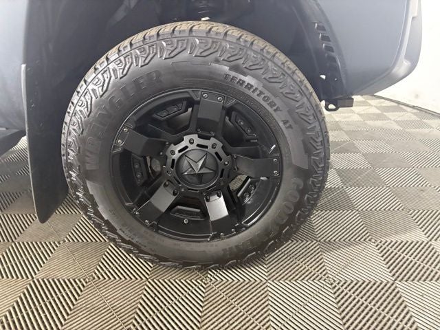 2014 Toyota Tacoma Base V6