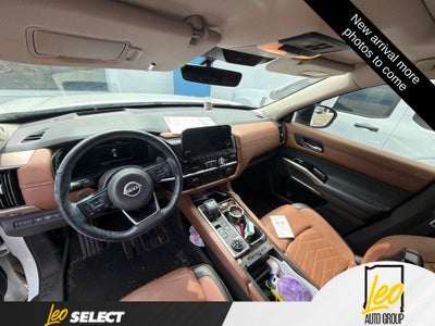 2025 Nissan Pathfinder Platinum