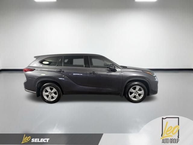 2021 Toyota Highlander LE