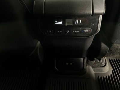 2020 Toyota Highlander Hybrid XLE