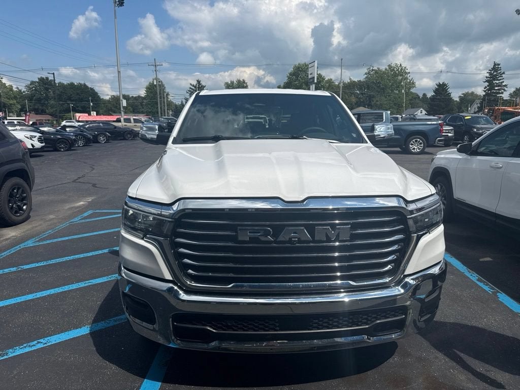 2026 RAM 1500 Laramie Crew Cab 4x4 5'7" Box